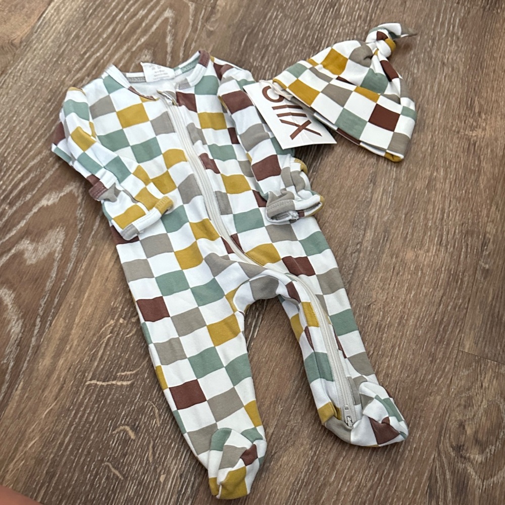 Stylish Checkered Kids One Piece with Hat